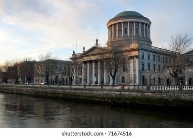 Four Courts In Dublin