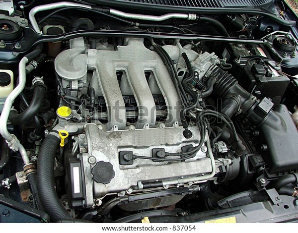 Four cylinder auto\
engine