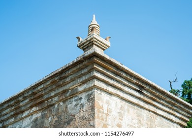 The Four Gates Pagoda Is A Sui Dynasty (581-618 AD) Stone Chinese Pagoda Located In Jinan, China. It Is Thought To Be The Oldest Remaining Pavilion-style Stone Pagoda In China. 