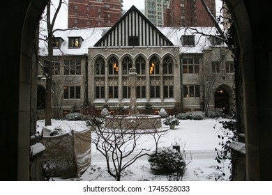 Fourth Presbyterian Church Entrance With Falling White Snow In Winter In Chicago, IL, USA. Antique Architecture Located In Chicago Loop Downtown.