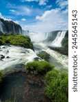 Foz de Iguazu (Iguacu Falls), the largest waterfalls in the world, Iguacu National Park, UNESCO World Heritage Site, Brazil, South America 