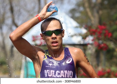 1,382 Water Station Race Images, Stock Photos & Vectors | Shutterstock