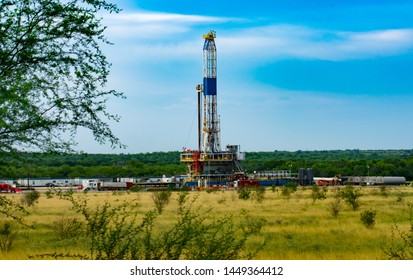 Fracking An American Shale Well