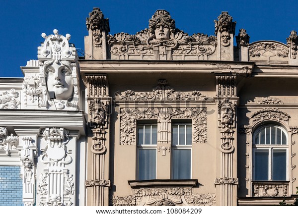 Art nouveau architecture style