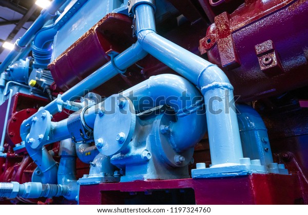 Fragment of the engine.\
The engine runs on gas. Power machines. Industrial technology.\
Industrial equipment.