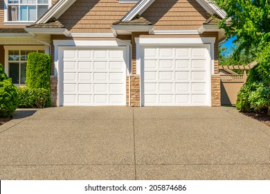 Fragment Of A Luxury House With A Garage Door In Vancouver, Canada.