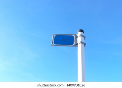  Framed mark on the sky background, images for lettering and information                    