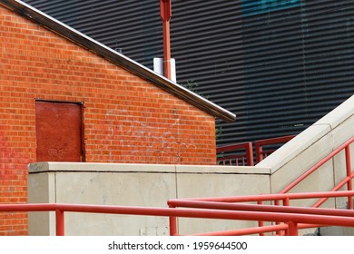 frames and angles with lines strong shapes