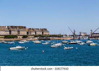 France 21 may 2015 : Saint Malo- city and port in Brittany in northwestern France, located on the shore of La -Mansha at the mouth of the Rance River.