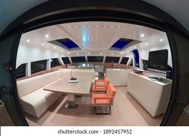 France, Cannes; 8 September 2005, CNM CONTINENTAL 80 Luxury Yacht, Dinette - EDITORIAL