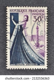 France - Circa 1953 : Cancelled Postage Stamp Printed By France, That Shows Mannequin, Haute Couture (Tribute To Christian Dior), Circa 1953.