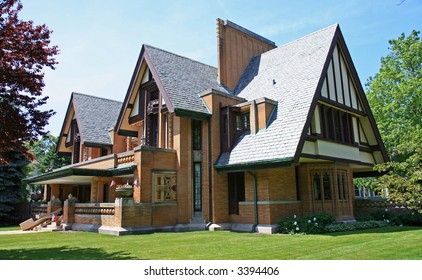 Frank Lloyd Wright Designed House, Oak Park, Illinois