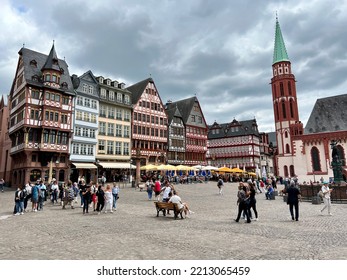 Frankfert, Germany - July 11 2022 : The Römerberg Square With The Reconstructed Timber Houses Lining The Cobbled Town Square.