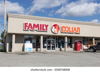 Frankfort Circa October 2021 Family Dollar Stock Photo 2058768008 ...