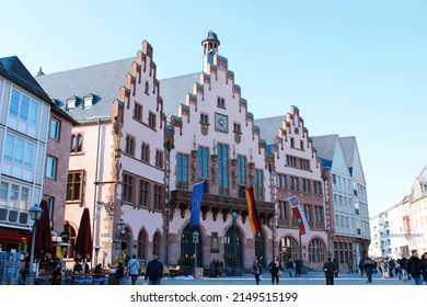 Frankfurt, Germany - March 26, 2019: Römerberg Square In Old Town