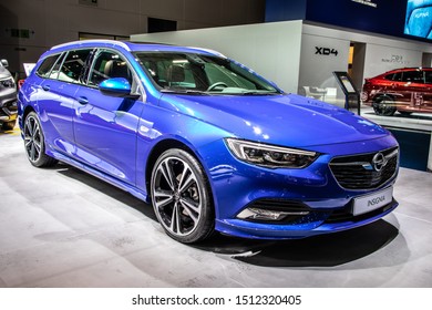 Opel Insignia Stock Photos Images Photography Shutterstock