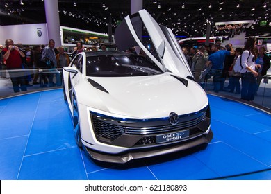 Top Volkswagen Golf Gte Sport Concept Images
