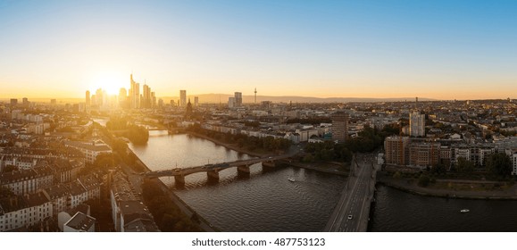 Frankfurt Panorama, germany - Shutterstock ID 487753123