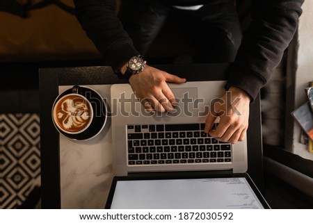 Similar – Foto Bild Kaffeepause Lebensmittel