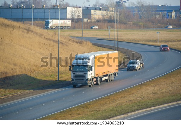 Freight road transportation. The transport of goods\
directly from the origin to the destination is known as\
door-to-door delivery or, more formally, as multimodal transport\
Russia Chelny 05 11\
2020