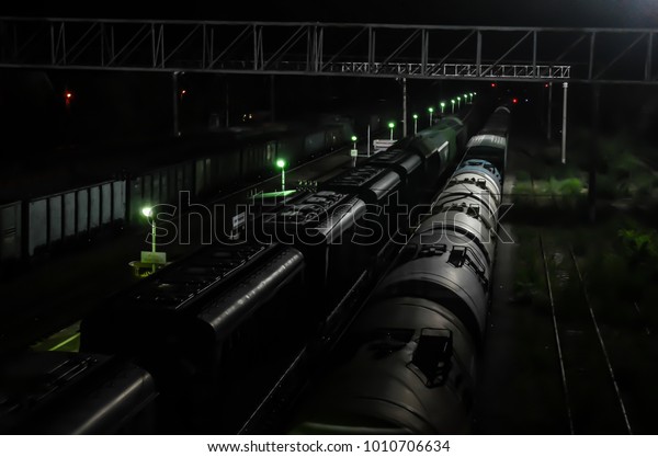 freight train at\
night