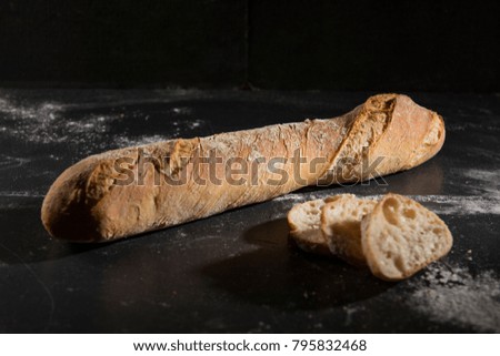 french bread with 3 slices