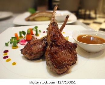 French Food : Lamb Chops with Garlic Confit and Poached Onion