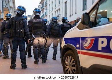 146 Gendarmes mobiles Images, Stock Photos & Vectors | Shutterstock