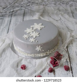 Snowflake Cake Images Stock Photos Vectors Shutterstock