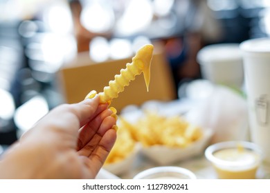 Frenchfries With Cheese Dip