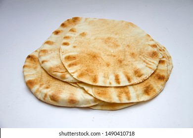 Fresh Arabic Syrian Bread Pita
