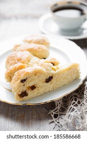 Fresh Baked Challah With Raisins