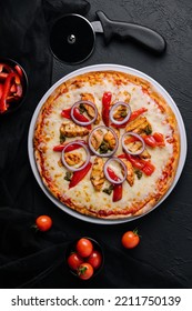 Fresh Barbecue Chicken Pizza With Vegetables