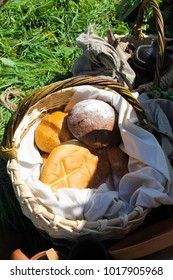 fresh bread in basket