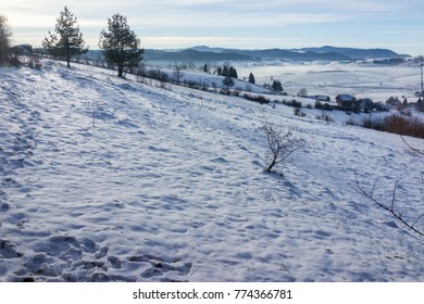 Fresh deep snow background