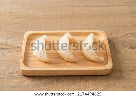 Fresh edible bird's nest or Swallow nest raw material cuisine expensive food for healthy - Healthy food.