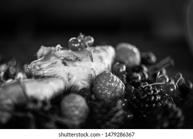 Fresh Forest Fruit Lemonade - Blueberry, Raspberry, Blackberry With Smashed Ice, Ginger And Honey