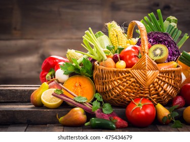 Fresh Fruits Vegetables Basket Stock Photo 475434679 | Shutterstock