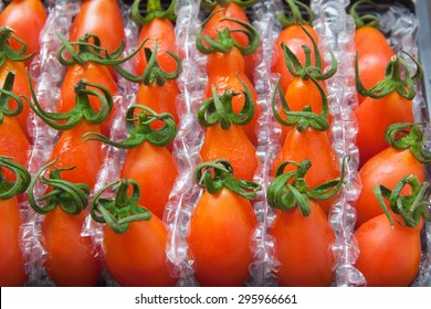 Fresh Grape Tomatoes With Protective Packaging