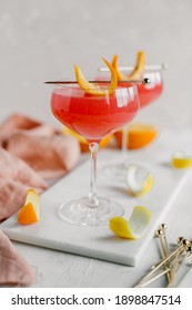 Fresh Grapefruit Greyhound Cocktail Drink