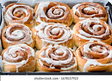 Fresh  homemade Cinnamon rolls or Cinnamon buns - Shutterstock ID 1678157923