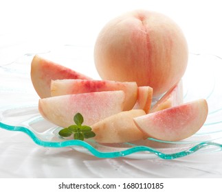 桃 の画像 写真素材 ベクター画像 Shutterstock