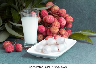 Fresh juicy lychee fruit on a glass plate. Organic leechee sweet fruit with litchy juice. Organic lychee fruit concept. Exotic tropical litschi berry. Peeled lychee fruit. Advertising with lychee.