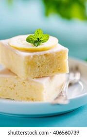 Fresh Lemon Cake