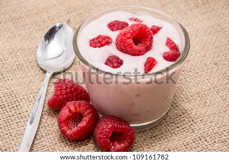 Similar – Himbeeren Smoothie Schüsseln