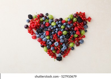 Fresh Organic Berries Heart, Healthy Lifestyle