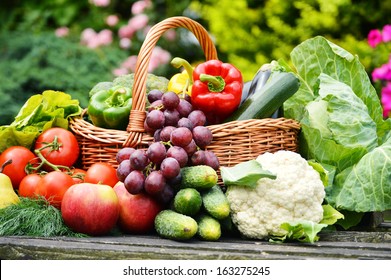 Fruits Et Legumes Images Stock Photos Vectors Shutterstock