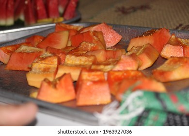 Fresh Papaya Chunks On A Tray