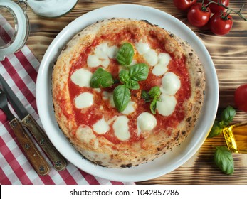 Fresh Pizza Napoletana 