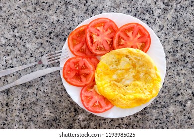 Fresh Plain Omelette With Tomatoes